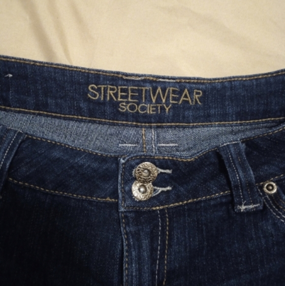 Streetwear Society Short - Picture 3 of 5